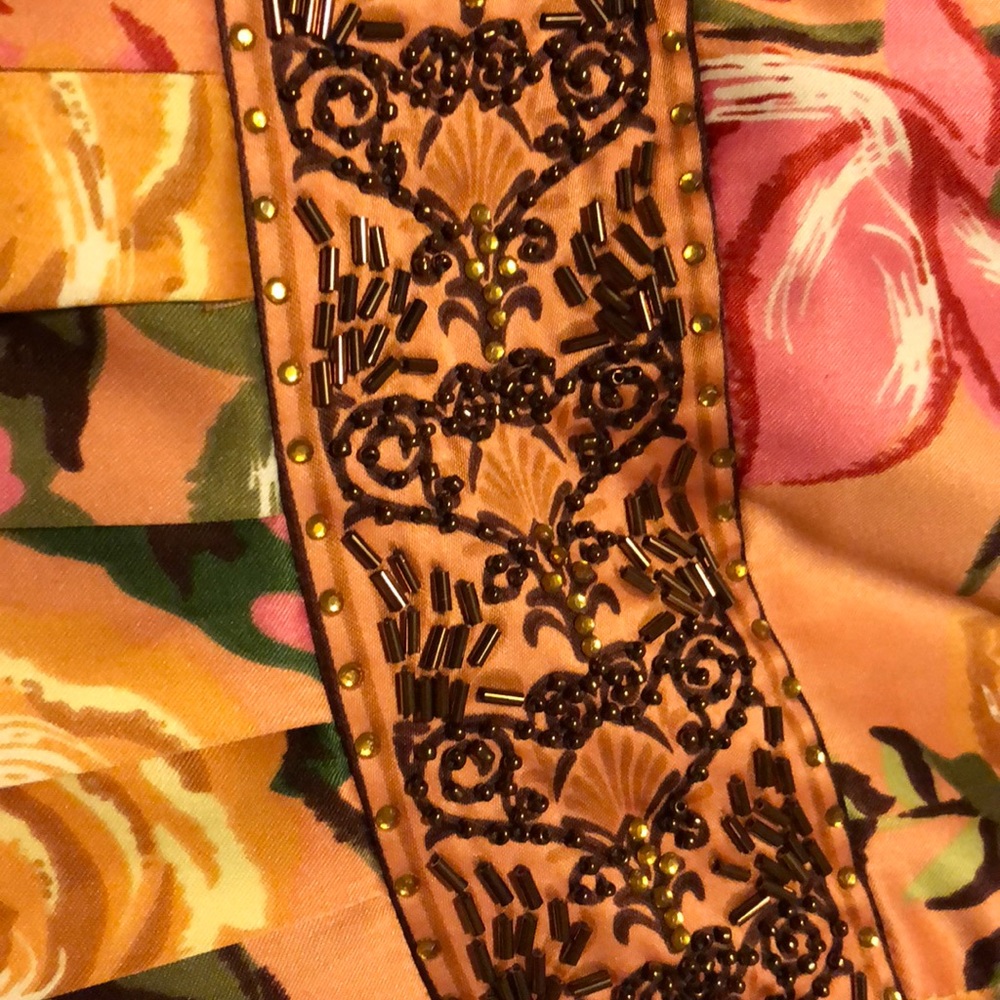 Dress - Picture 2 of 5